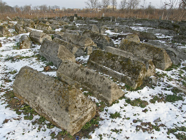 Найстаріші могили