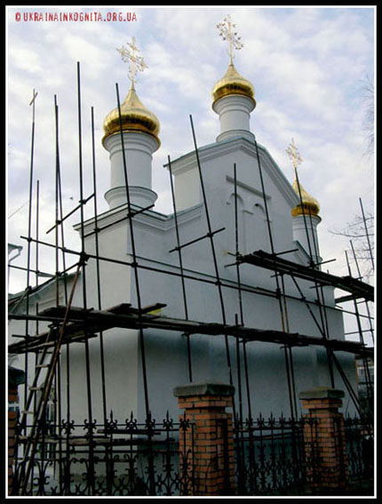 Микільська церква