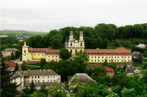 Бучач, ч.3: Василианский монастырь