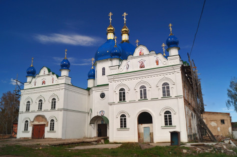 Ладан. Покровський монастир