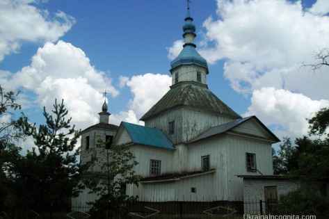 Село Пирогівка. Покровська церква.