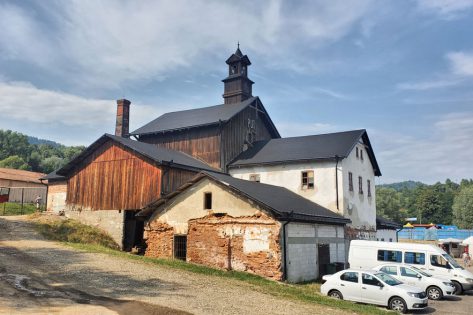 Качика: украинско-польско-румынское село и соляная шахта