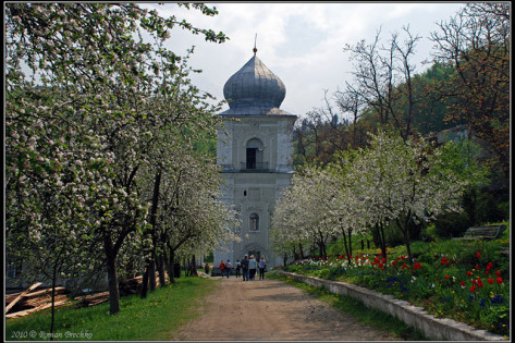 Добромыль. Василианский монастырь св. Онуфрия