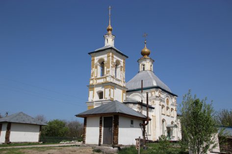 Іванівка. Барокова церква