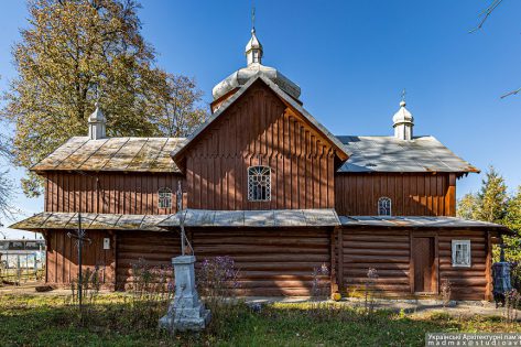 У Львівській області відкрили дерев’яний храм, який не діяв 10 років