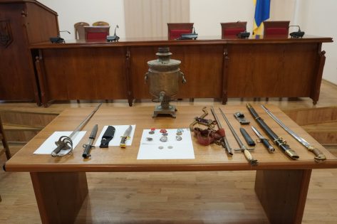 Львівська митниця передала українським музеям вилучені цінності