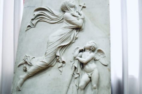 В Житомирі відреставрували надгробок роботи великого скульптора