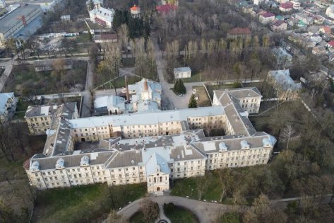 Парк довкола психлікарні у Львові оголосять пам’яткою
