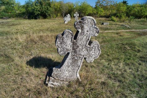 Старовинні цвинтарі України. Козацькі