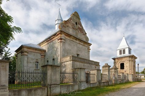 Храм у селі Михальче – рідкісний випадок порятунку закинутого сільського костелу