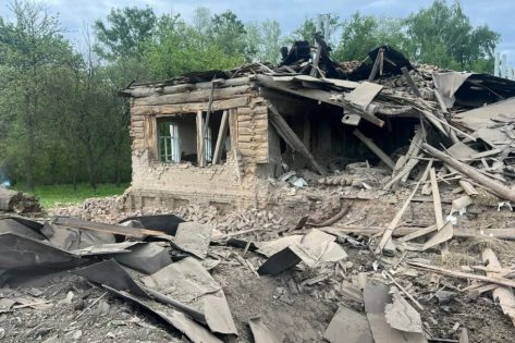 У Білопіллі, що на Сумщині, російські КАБи зруйнували будинок якому понад 200 років