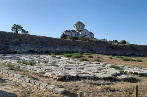 Крим. Черговий злочин попів московського патріархату проти історичної спадщини