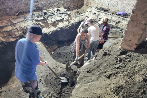 Міні-розкопки на Боричевому току в Києві. Що вже знайшли археологи?
