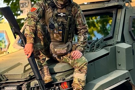 Камуфляжний одяг для туризму і полювання Камуфляжний одяг для туризму і полювання