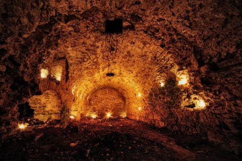 Світло в темряві: фотопогляд на підземелля Поділля, – новий проєкт за участі ГО “Україна інкогніта” Світло в темряві: фотопогляд на підземелля Поділля, – новий проєкт за участі ГО “Україна інкогніта”