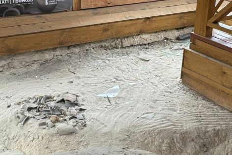 Від російського обстрілу постраждав музей гончарства Вишгородського історико-культурного заповідника