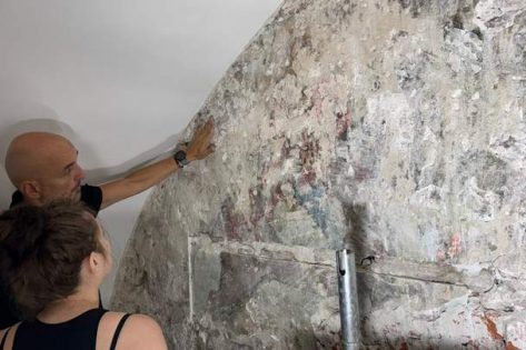 Фрески XVI–XVII ст. відкрили під час реставрації музею історії релігій у Львові