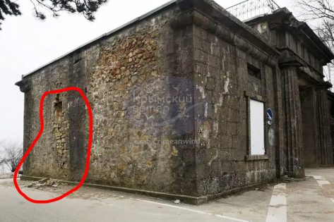 У Севастополі почали руйнуватися знамениті Байдарські ворота