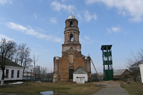 Ичня. Николаевская церковь-колокольня