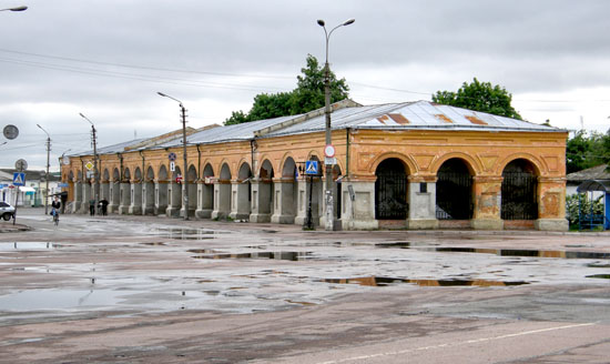 Новгород-Северский. Торговые ряды