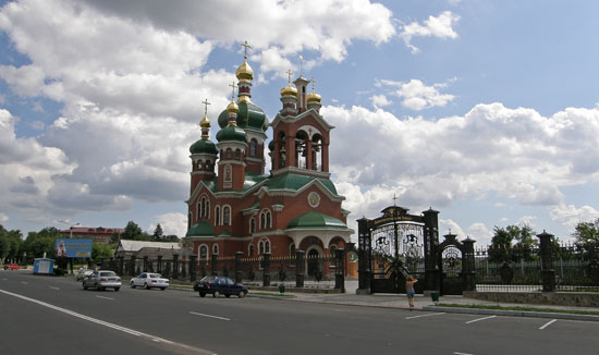 Тальное. Петропавловская церковь