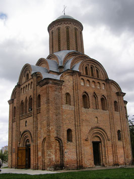 Церква Параскеви
